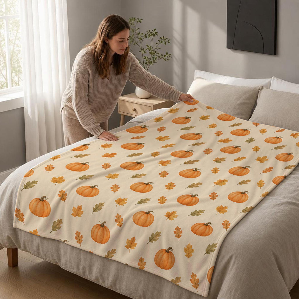 Autumn Pumpkin Throw Blanket, Watercolor Fall Leaves Pattern, Cozy Harvest Season Fleece Blanket, Thanksgiving Home Decor Gift